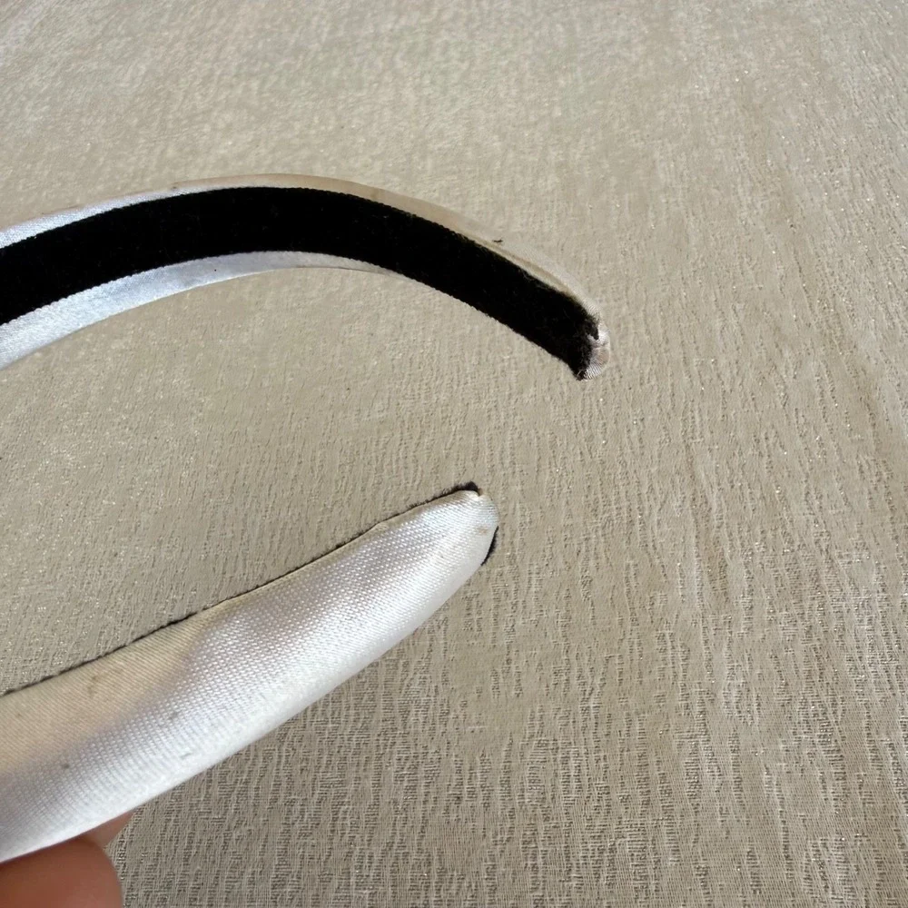 Vintage White Satin Padded Headband Gold Metallic Criss Cross Wide‎ Retro